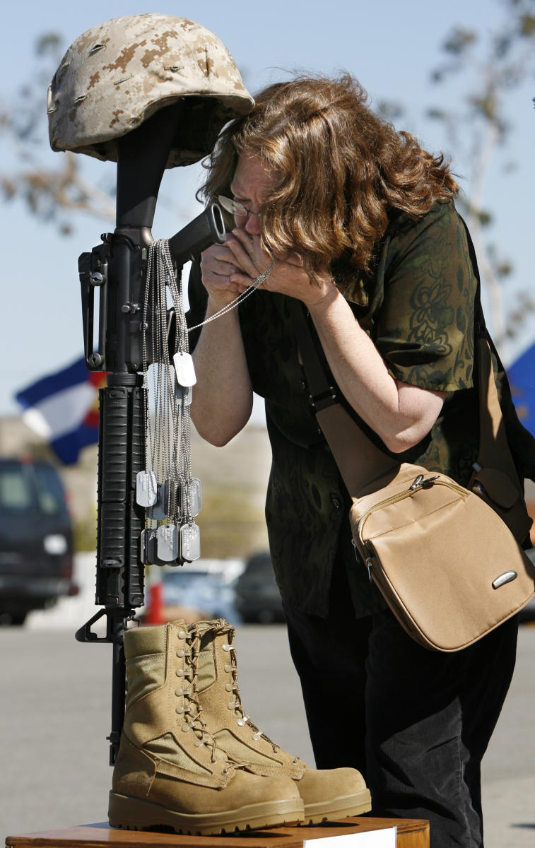 © 2007 Mark Avery/AP