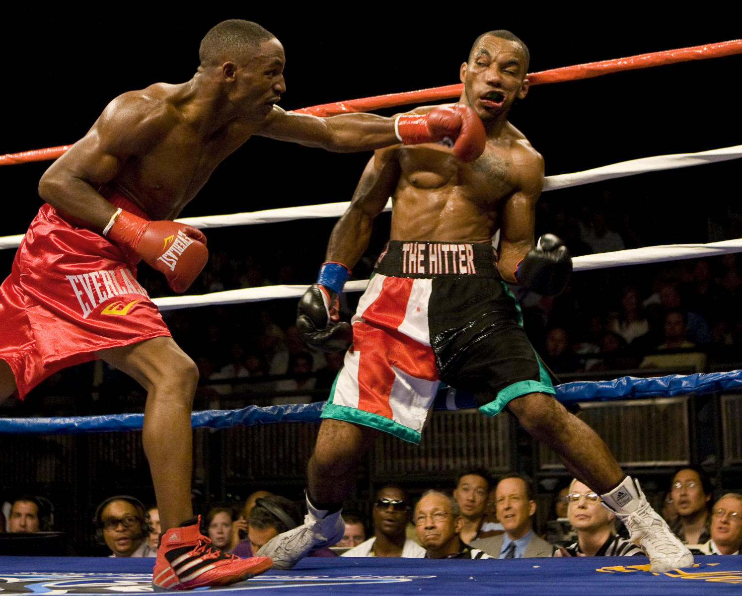 © 2009 Mark Avery/AP