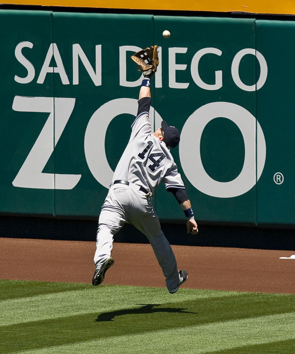 © 2009 Mark Avery/AP