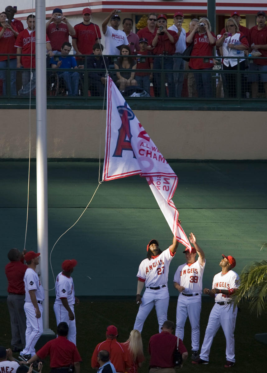 © 2009 Mark Avery/AP