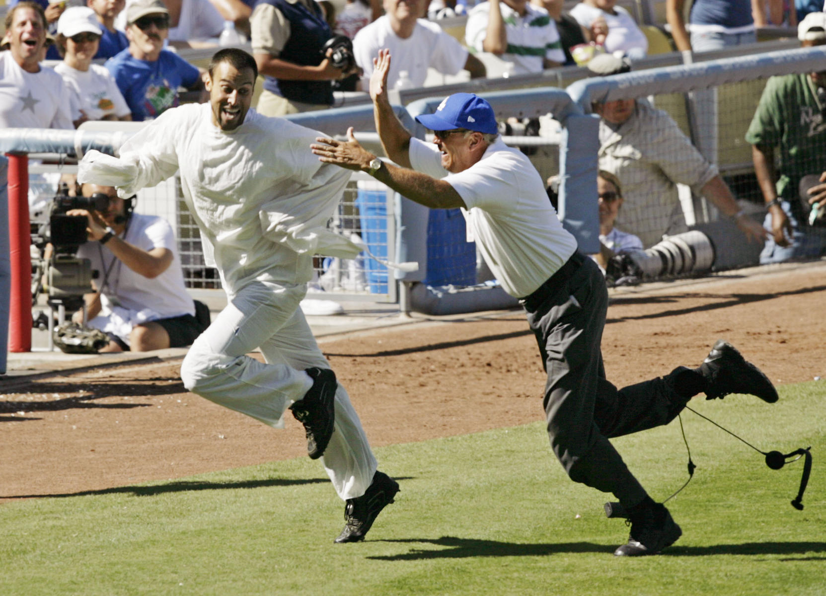 © 2007 Mark Avery/AP