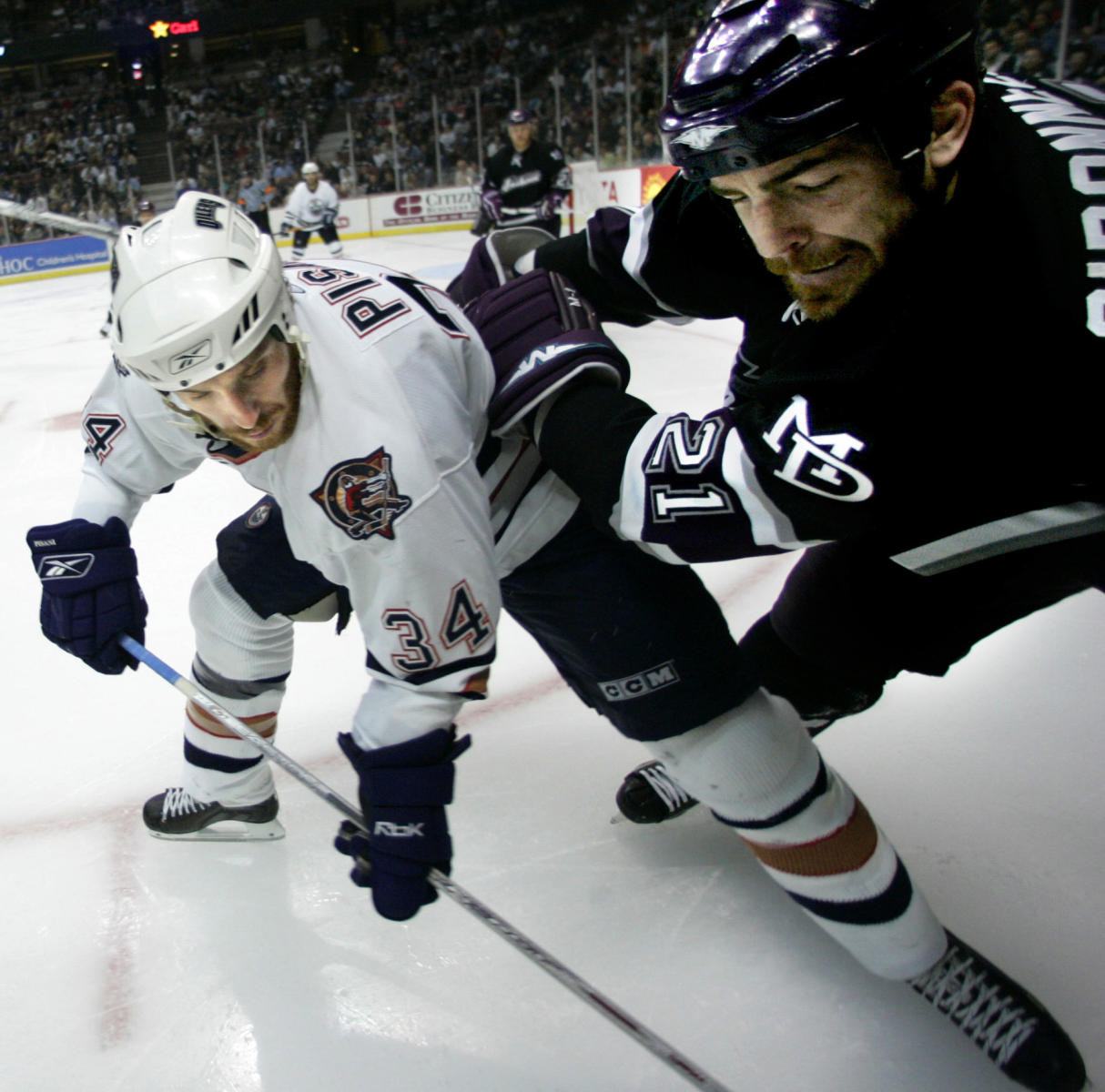 © 2006 Mark Avery/Orange County Register